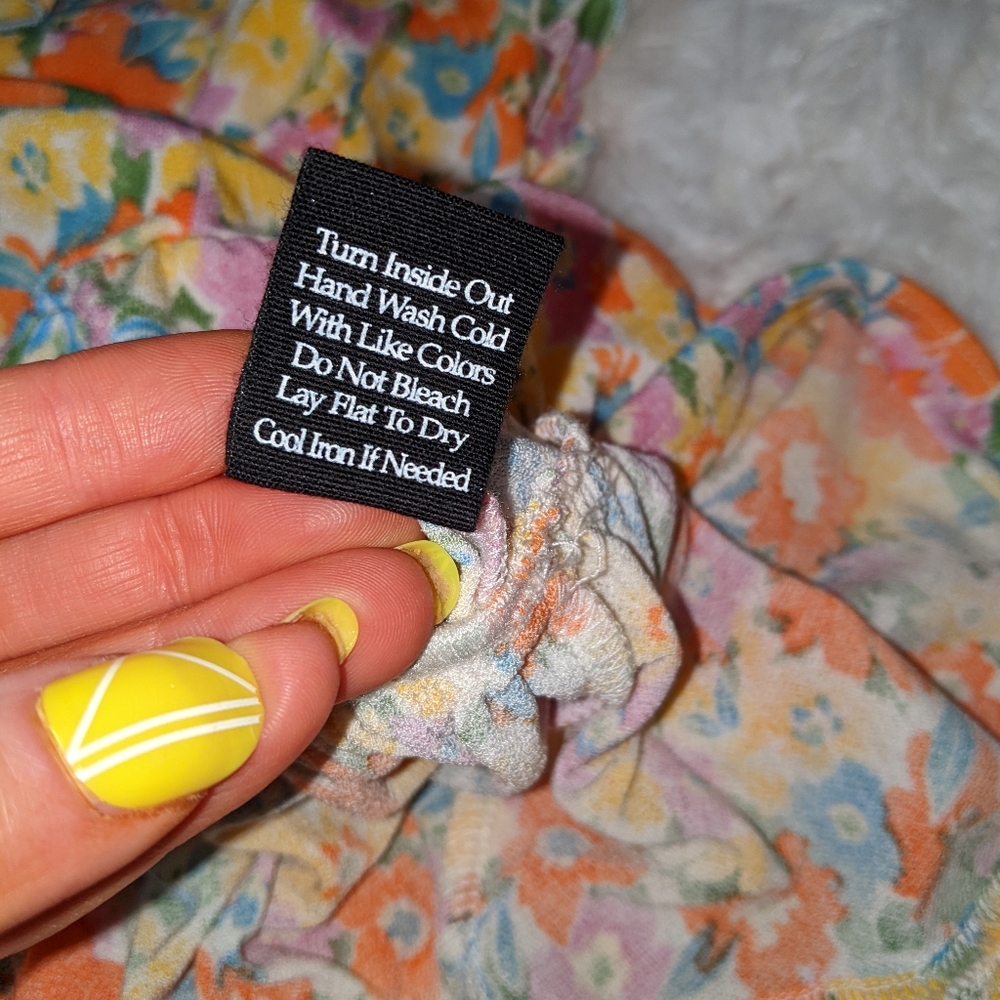 Nwt Fifty street multi color floral print sleeveless top - Picture 7 of 11